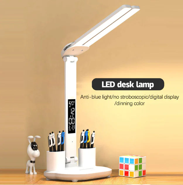 LED Lampe mit Stifthalterung.